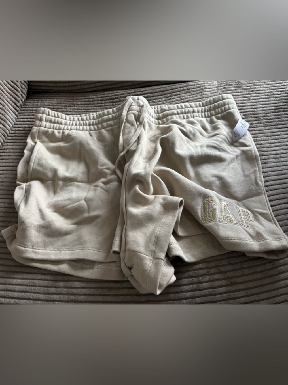 GAP Women’s Cream Drawstring Sweatshorts with Logo size XL NEW